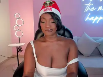 Bongacams Free Porn Cam of SavannahStorm