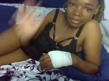 Bongacams Nude Webcam of lovergal-01