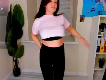 Bongacams Private Sex Chat of AnaMills