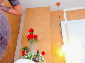 Bongacams Nude Webcam of Emiily-Thompson