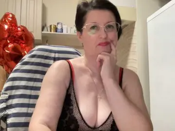 Bongacams Adult Video Chat of HotMilfPussy