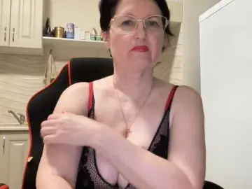 Bongacams Nude Webcam of HotMilfPussy