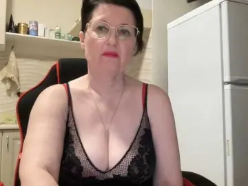 Bongacams Nude Webcam of HotMilfPussy