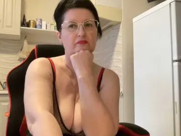 Bongacams Adult Video Chat of HotMilfPussy