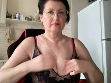 Bongacams Watch Live Sex Cams of HotMilfPussy