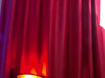 Bongacams Live Sex of Foxxxy-MILF