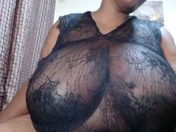 Bongacams Adult Video Chat of BustyBabeX