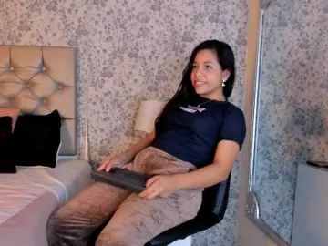 Bongacams Adult Webcam of CloheBell