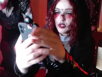 Bongacams Live Sex Cam of CrimsonVampCouple