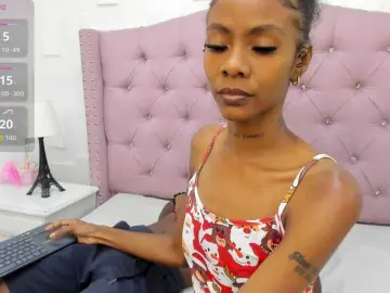 Bongacams Adult Webcam of Mia-Towers