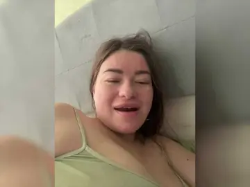 Bongacams Free Live Porn of ViollaSweetA
