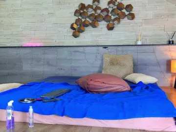 Bongacams Best live sex cam show of foxxy-milf