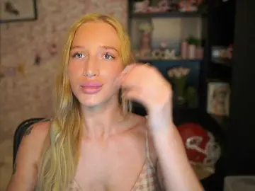 Bongacams Free Porn Cam of NicoletteShea01