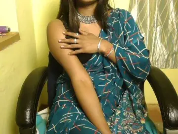 Bongacams Free Live Porn of Stripiqueen