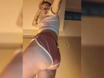 Bongacams Watch Live Sex Cams of AntoniaDilune