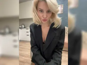 Bongacams Adult Video Chat of -Molly-