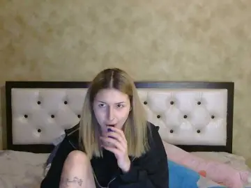 Bongacams Free Live Porn of AlineBlayzz