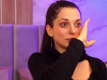 Bongacams Private Sex Chat of EllyLynn