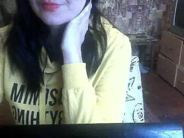 Bongacams Watch Live Sex Cams of LynnYana