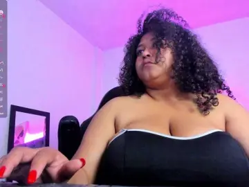 Bongacams Watch Live Sex Cams of Ayliinn