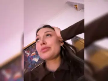 Bongacams Live Sex Cam of Foxe-Sailey