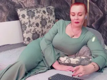 Bongacams Best live sex cam show of IvettaShine