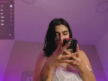 Bongacams Watch Live Sex Cams of SabrinaLuke