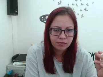 LadyHellene from bongacams