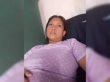 Bongacams Watch Live Sex Cams of pinaymaniac69