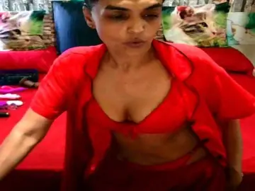 Bongacams Watch Live Sex Cams of IndianBlaze00