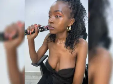 Bongacams Sex Cam of Exoticsoms