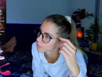 Bongacams Live Porn of Lisi4ka-Basik