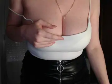 Bongacams Live Sex Cam of Alina-Lovely