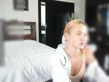 Bongacams Watch Live Sex Cams of EmmylieMorris