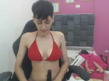 Bongacams Nude Webcam of HottAlexxxa