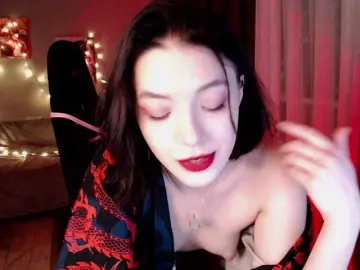 Bongacams Adult Webcam of dolll-maiya