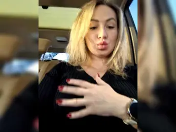 Bongacams Free Porn Cam of goddesssssss