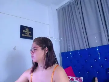 Bongacams Free Live Porn of horny-cougar