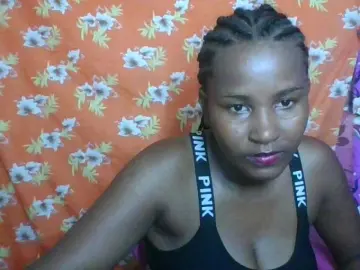 Bongacams Live Sex Cam of Aldah1