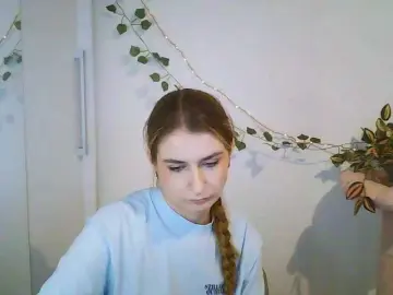 Bongacams Live Sex Cam of HotNina19