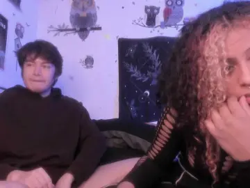 Bongacams Live Porn of HotHoneyChile