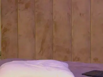 Bongacams Best live sex cam show of MiaAddison