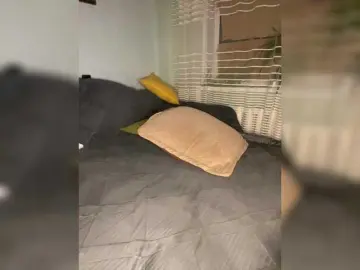 Bongacams Adult Webcams of SweetLoveKiss