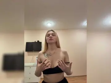 Bongacams Free Porn Cam of x-x-x-x-x