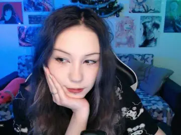 Hugo-Min from bongacams