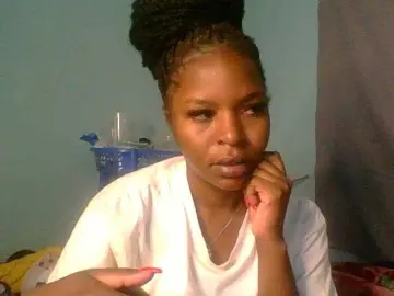 Bongacams Adult Video Chat of Prettie2-2