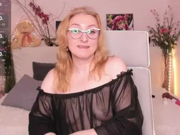 Bongacams Watch Live Sex Cams of MadissonKiss