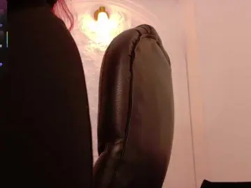 Bongacams Sex Cam of ViolettCastel