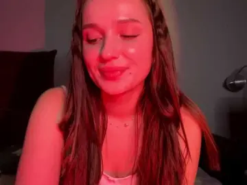 Bongacams Sex Cam of HollieDurand