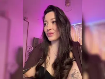 Bongacams Free Live Porn of BettyBoom13